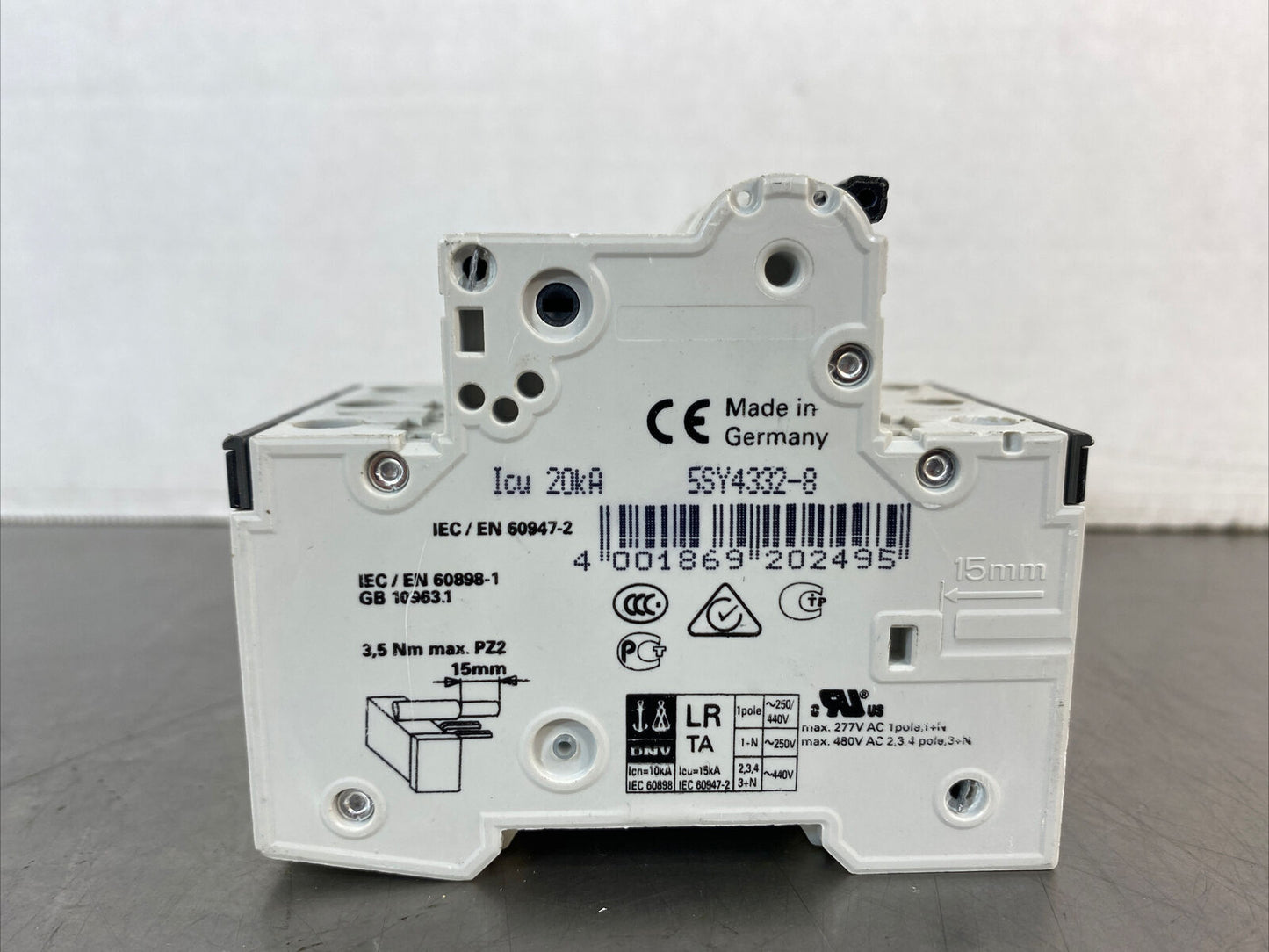 Siemens 5SY43-MCB-D32 400V 3-Pole Mini Circuit Breaker     4E-12