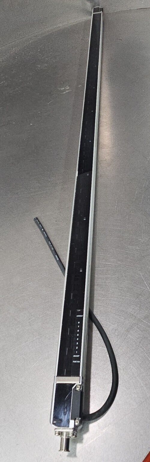 Keyence SL-C48H-R Safety Light Curtain.                                   Loc 6C