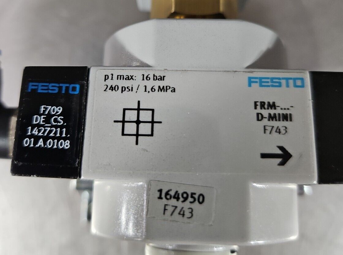 FESTO FRM D-MINI Pressure regulator + FESTO PEV-1/4-B-0D.               Loc6C-13