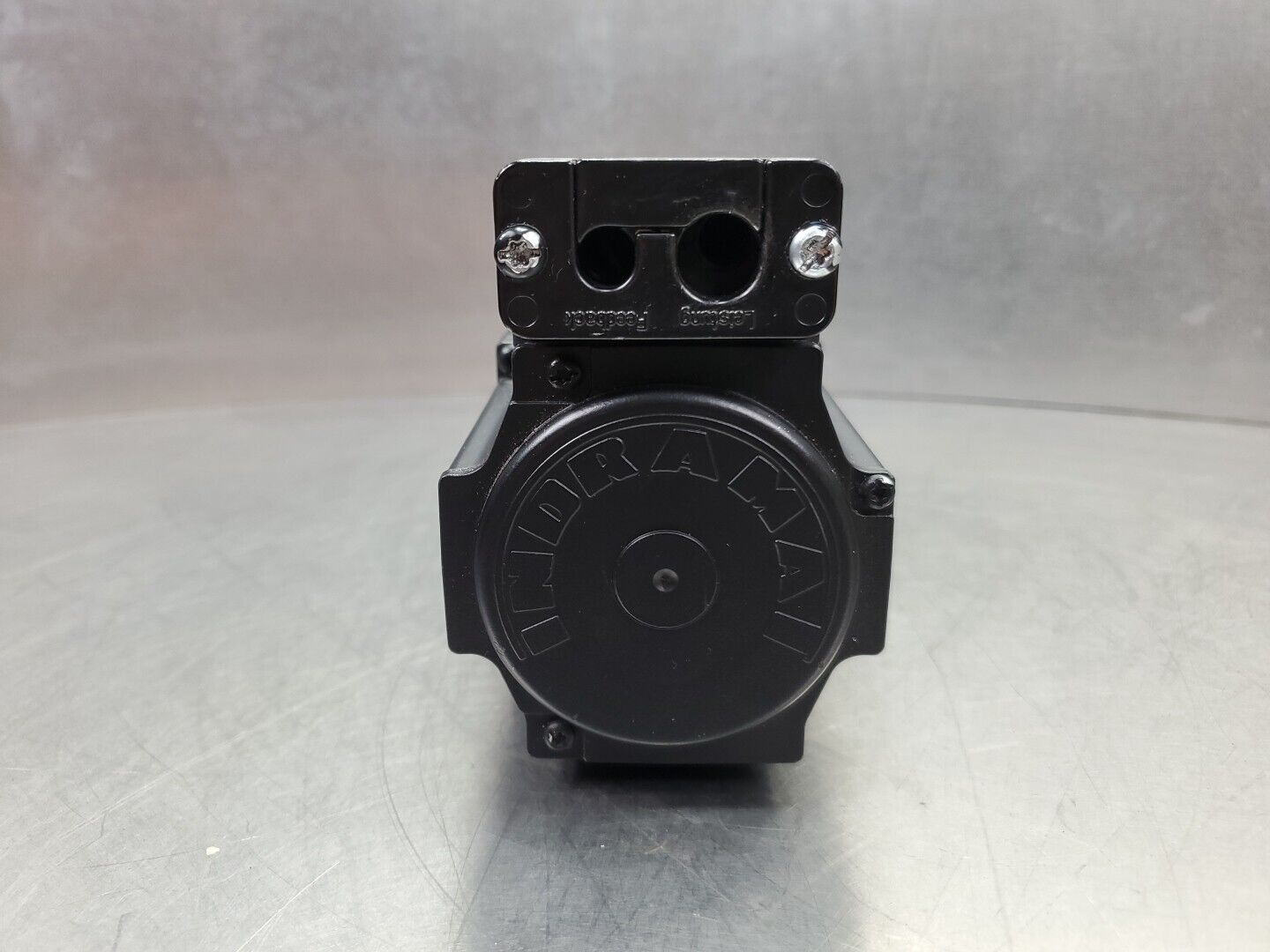 Indramat MKD041B-144-KP0 (262600) Permanent Magnet Motor.                   1-E4