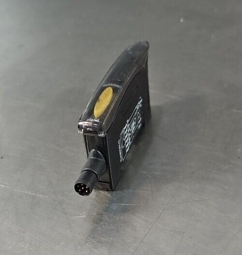 Banner D10DNFPQ Photoelectric Sensor 12-24VDC                           Loc5E-19