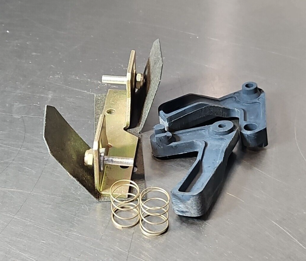 General Electric 55-153615G1 Lever And Spring For CR109X100.     Loc4E13