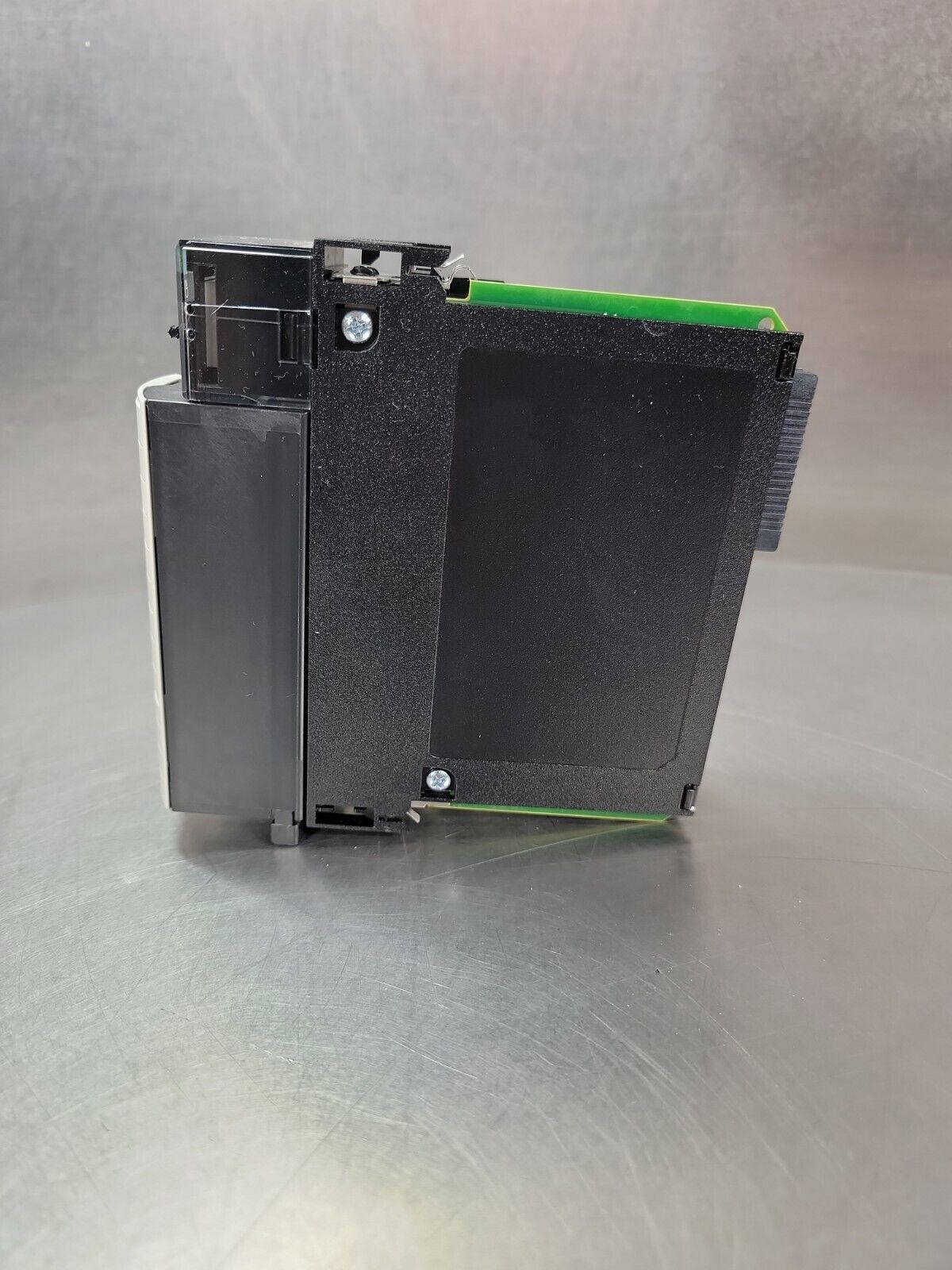 Allen Bradley 1756-OB32/A ControlLogix 32Pt Digital Output Module TBE A loc.3D16