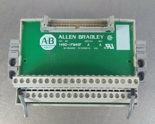 Allen-Bradley 1492-IFM40F Series A Interface Module                         3D-7