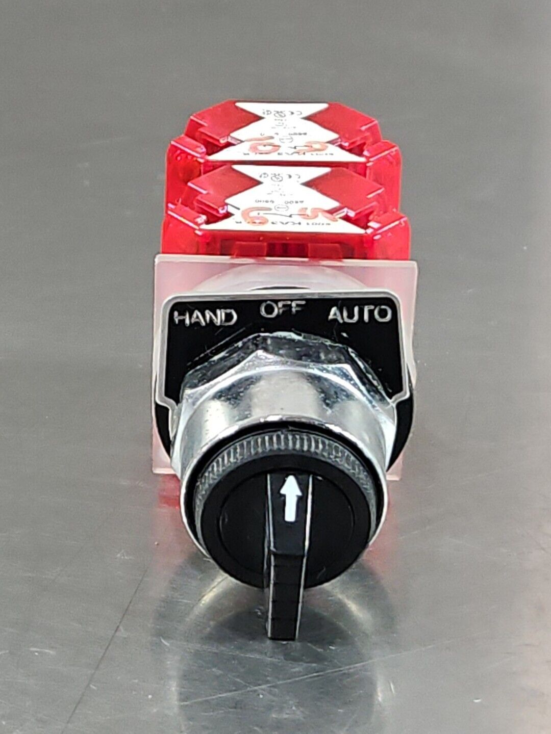 Schneider Electric NSB 9001KA3 Contact Blocks.                         Loc4C-17