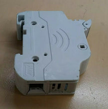 Load image into Gallery viewer, Cooper Bussmann CHCC Fuse Holder                                  4D
