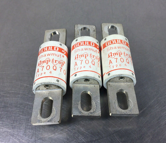 Gould Shawmut A70Q70 Fuse 70A 700VAC Type 4     4D