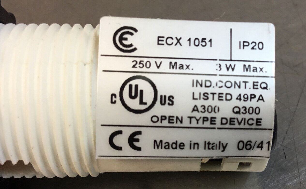 Automation Direct ECX1051-120, 250 V Max, 3 W Max. Red LED Indicator Light  4B