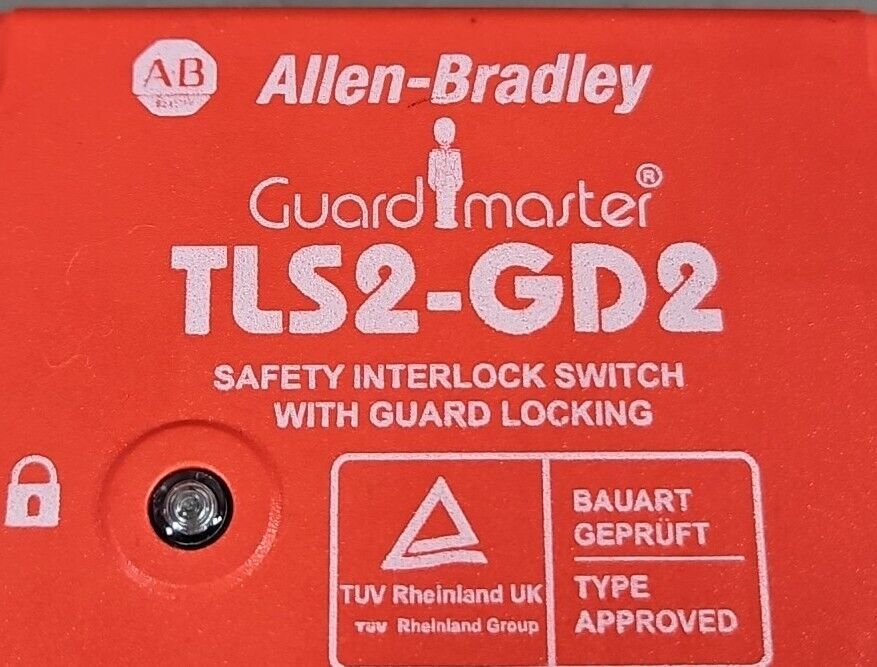 Allen-Bradley TLS2-GD2 / 440G-T27126 Ser E. with slot key.              Loc5D-15