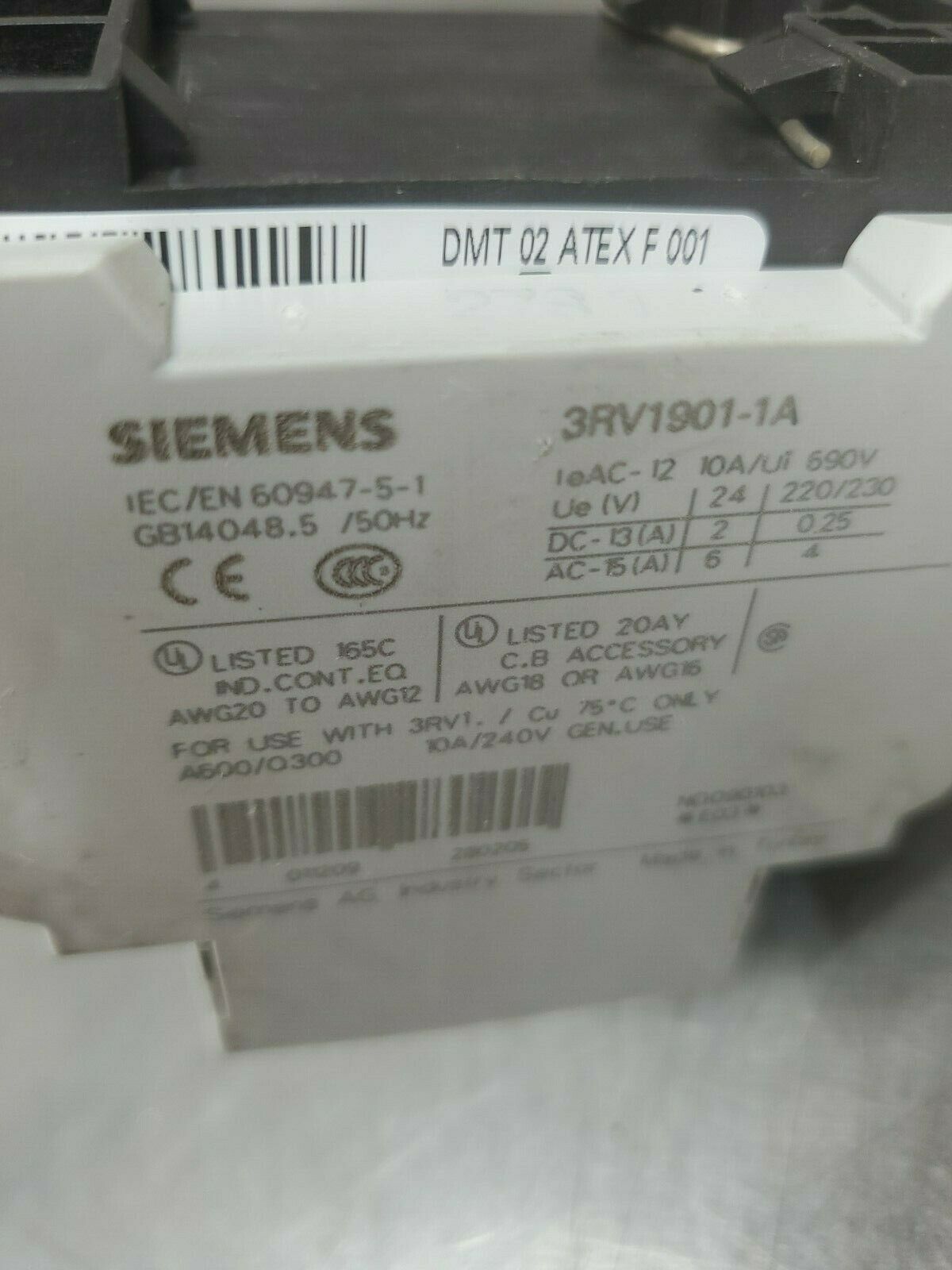 Siemens Sirius 3RV1021-1FA10 Motor Starter Circuit Protector w/ 3RV1901-1A    4G