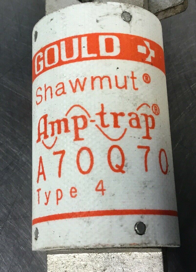 Gould Shawmut A70Q70 Fuse 70A 700VAC Type 4     4D