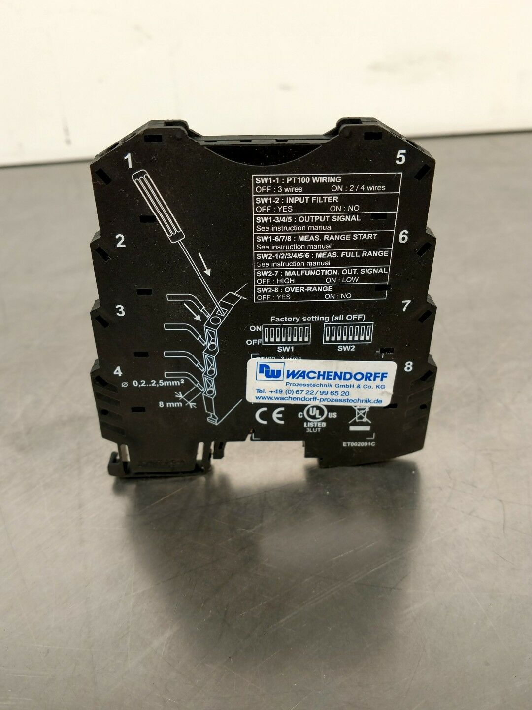 Seneca K109PT RTD Transmitter with Galvanic Insulation                      3D-1