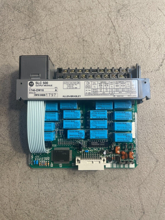 ALLEN BRADLEY SLC 500 1747-Ow16 Series A Output Module For PLC Controller @1D