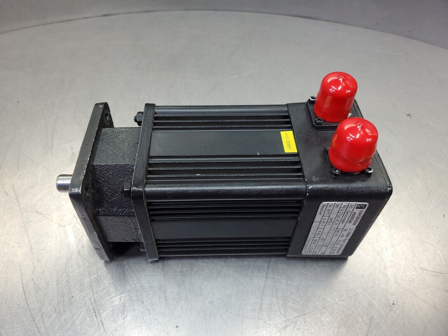 Eurotherm AC R 0060-6/1-6-BBR AC Servomotor, 6000RPM.                       1-E4