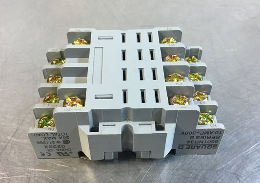 SQUARE D  8501NR34 /B 10 AMP 300 V Relay Base Socket Din Rail 20A Max.   4C