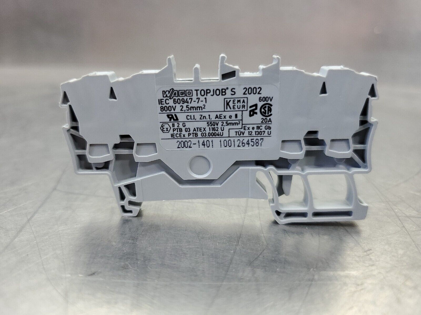 WAGO 2002-1401 4-CONDUCTOR THROUGH TERMINAL BLOCK.                          4D-8