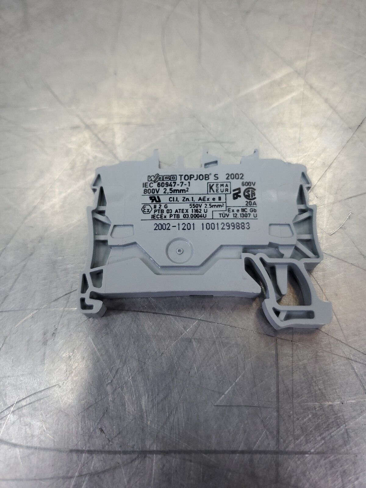 WAGO 2002-1201 2-CONDUCTOR THROUGH TERMINAL BLOCK.                          4D-8