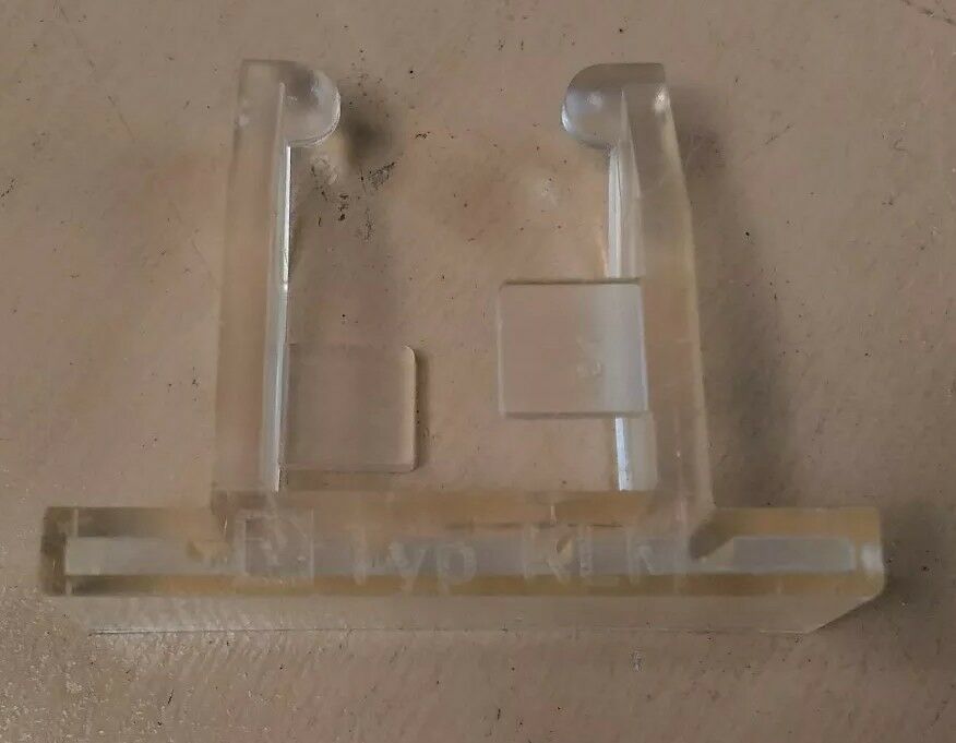 PHOENIX CONTACT KLM TERMINAL STRIPS MARKER CARRIER ( 1004306 )            4D