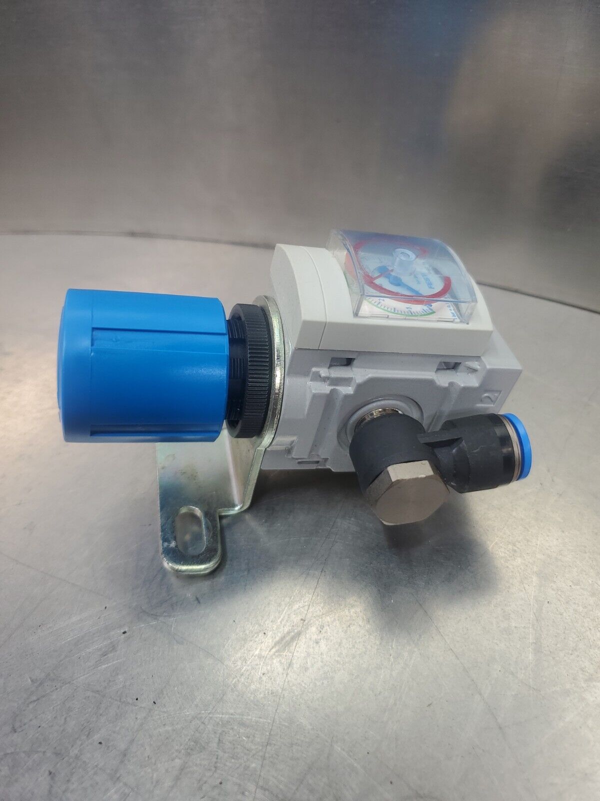 Festo MS4-LR-1/4-D5-RG-WR Pressure Regulator.                               4C-2