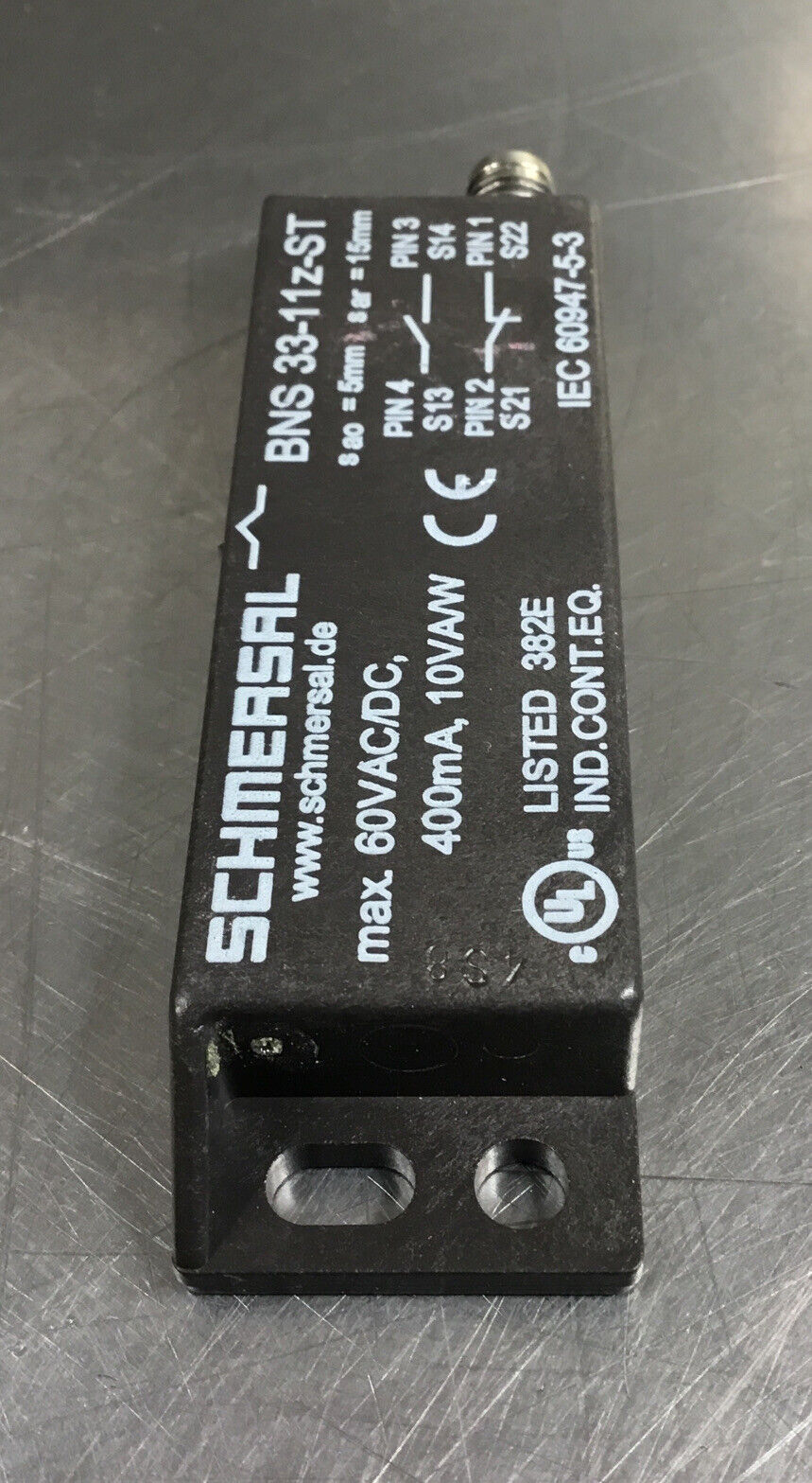 SCHMERSAL  BNS 33-11Z-ST  Magnetic Safety Sensor     5D