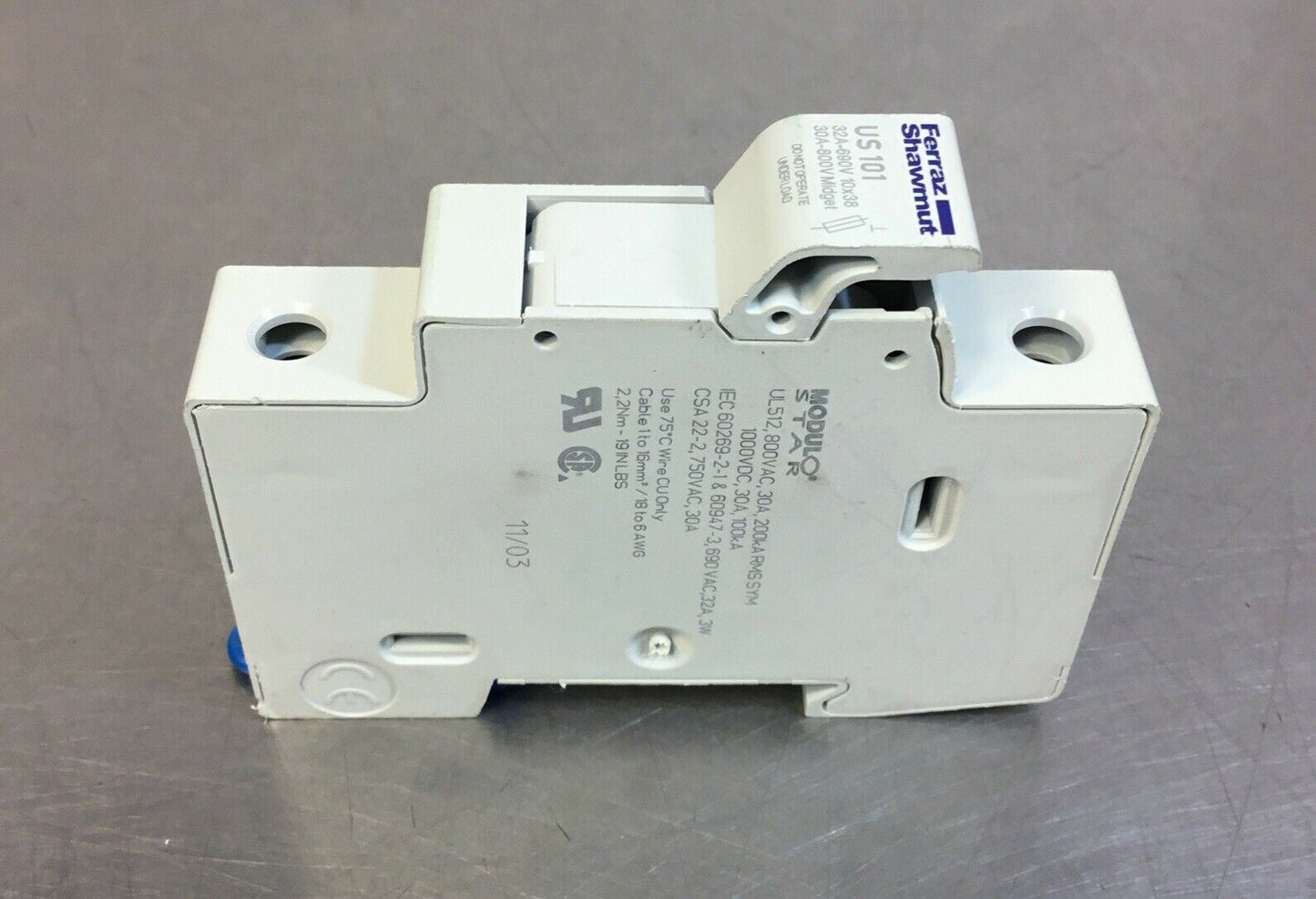 Ferraz Shawmut US 101 Fuse Holder w/ FWC-32A10F Fuse.    4D