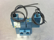 Load image into Gallery viewer, MAC 922A-PM-111CA Solenoid Valve, 2-Position 4-Port, Two PMC Solenoids.   6E
