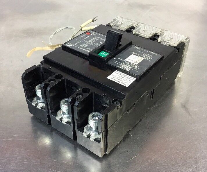 FUJI ELECTRIC SA203RAUL-125 AUTO BREAKER, 3 POLE, 125A                      4E-4