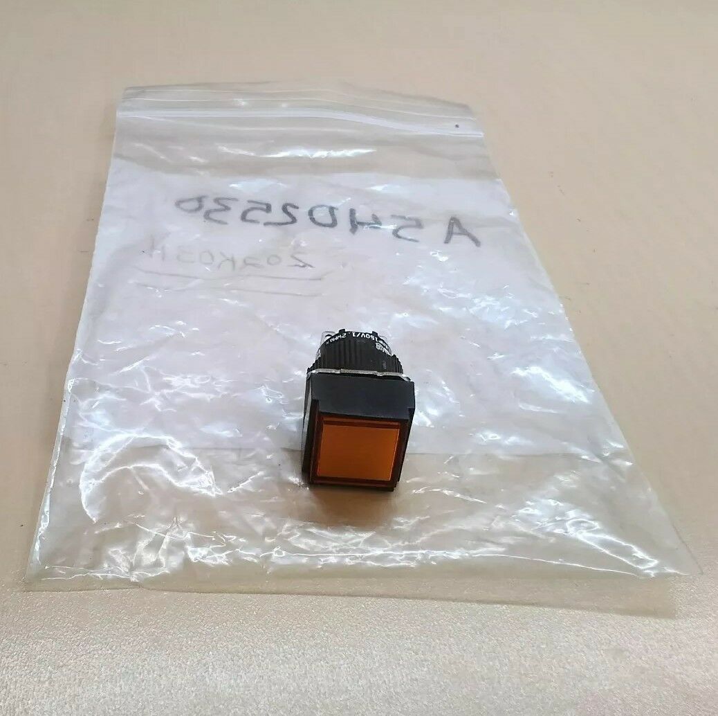 Fuji Electric Switch Orange AH165-ZS            4D