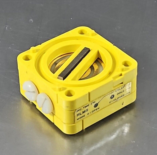 Banner RLM5 Photoelectric Sensor Switch Logic Module.                   Loc5E-16