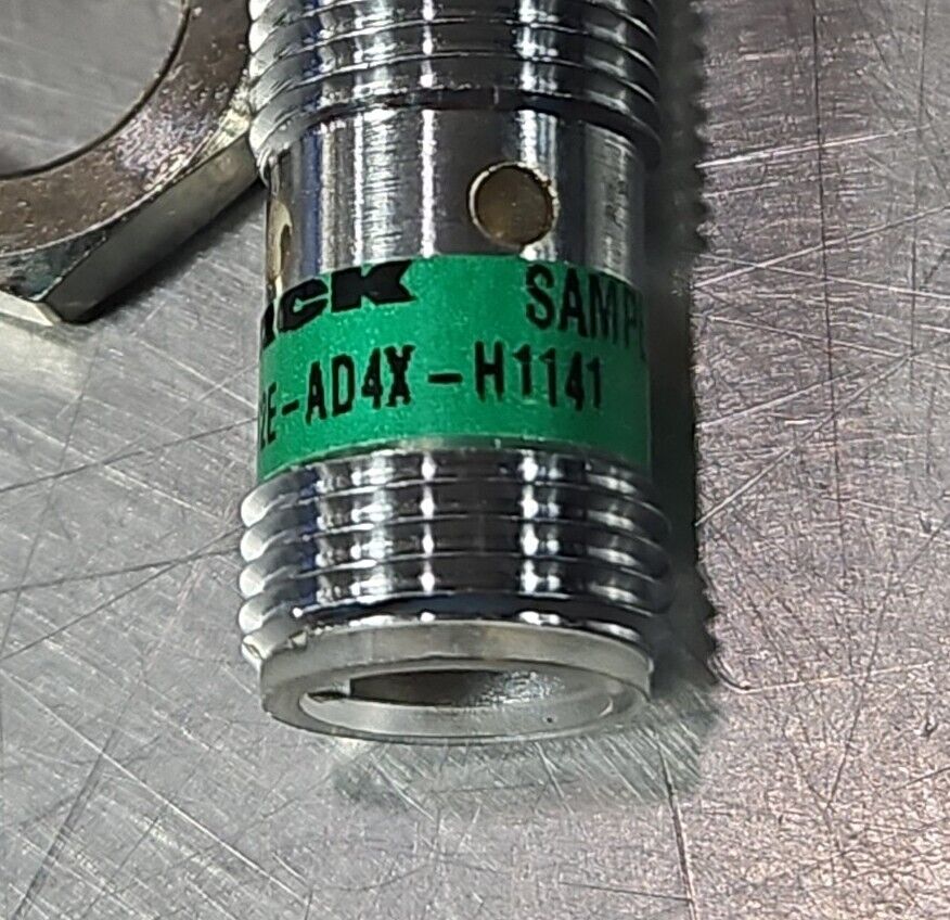 Turck BI 3-M12E-AD4X-H1141 Proximity Sensor                            Loc5E-15
