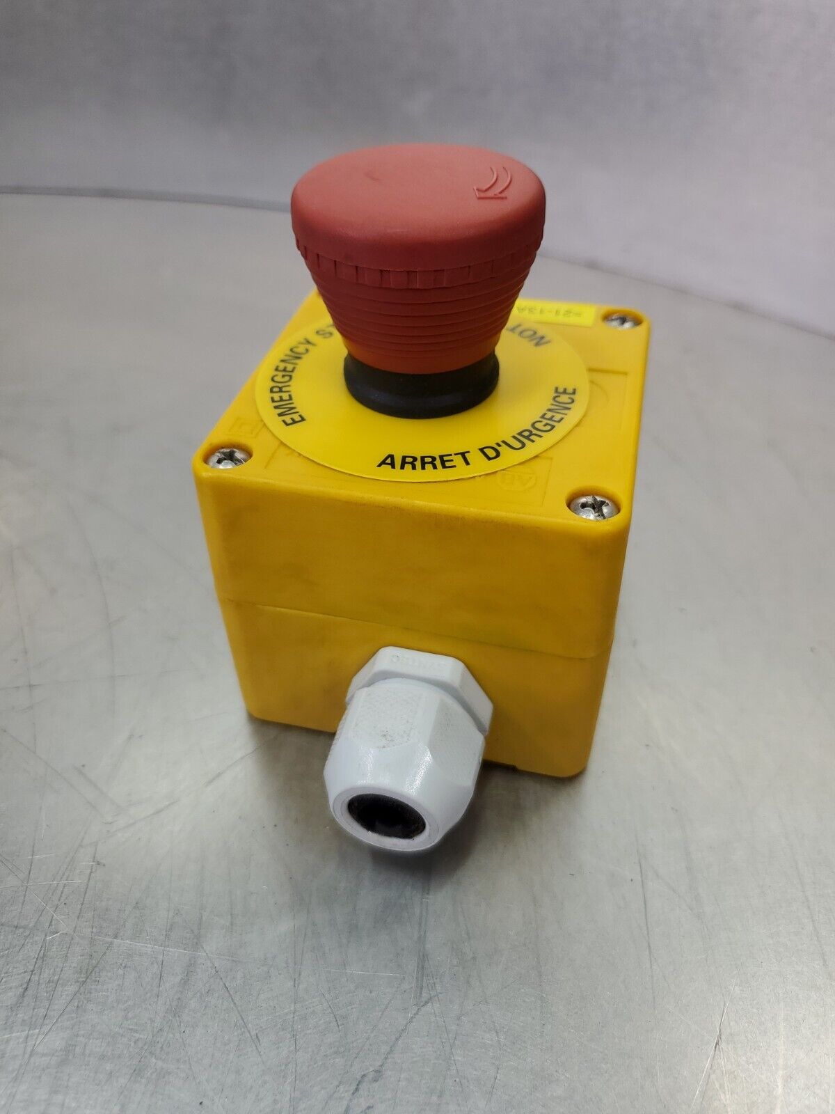 Allen Bradley 800E-1PYM Ser. B E-STOP Module.                              4E-21