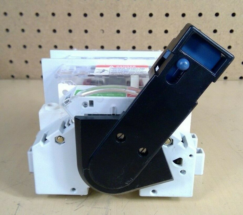 Schneider Electric GS1EERU30 Disconnect Switch                    4H