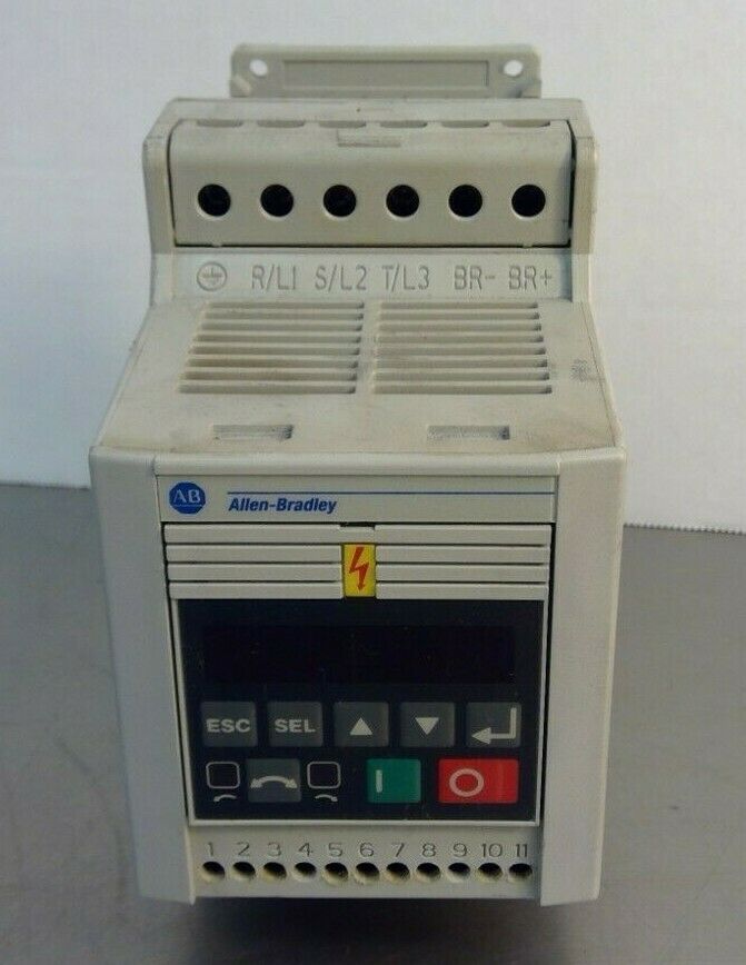 Allen-Bradley - 160-BA04NPS1P1 Series C - AC Drive Speed Controller           1D