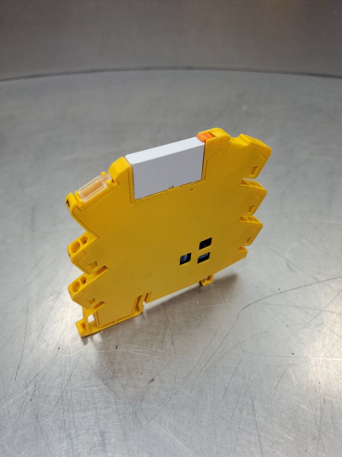 DEHN DCO SD2 ME 24 Signal Disconnect Module.                               3E-19