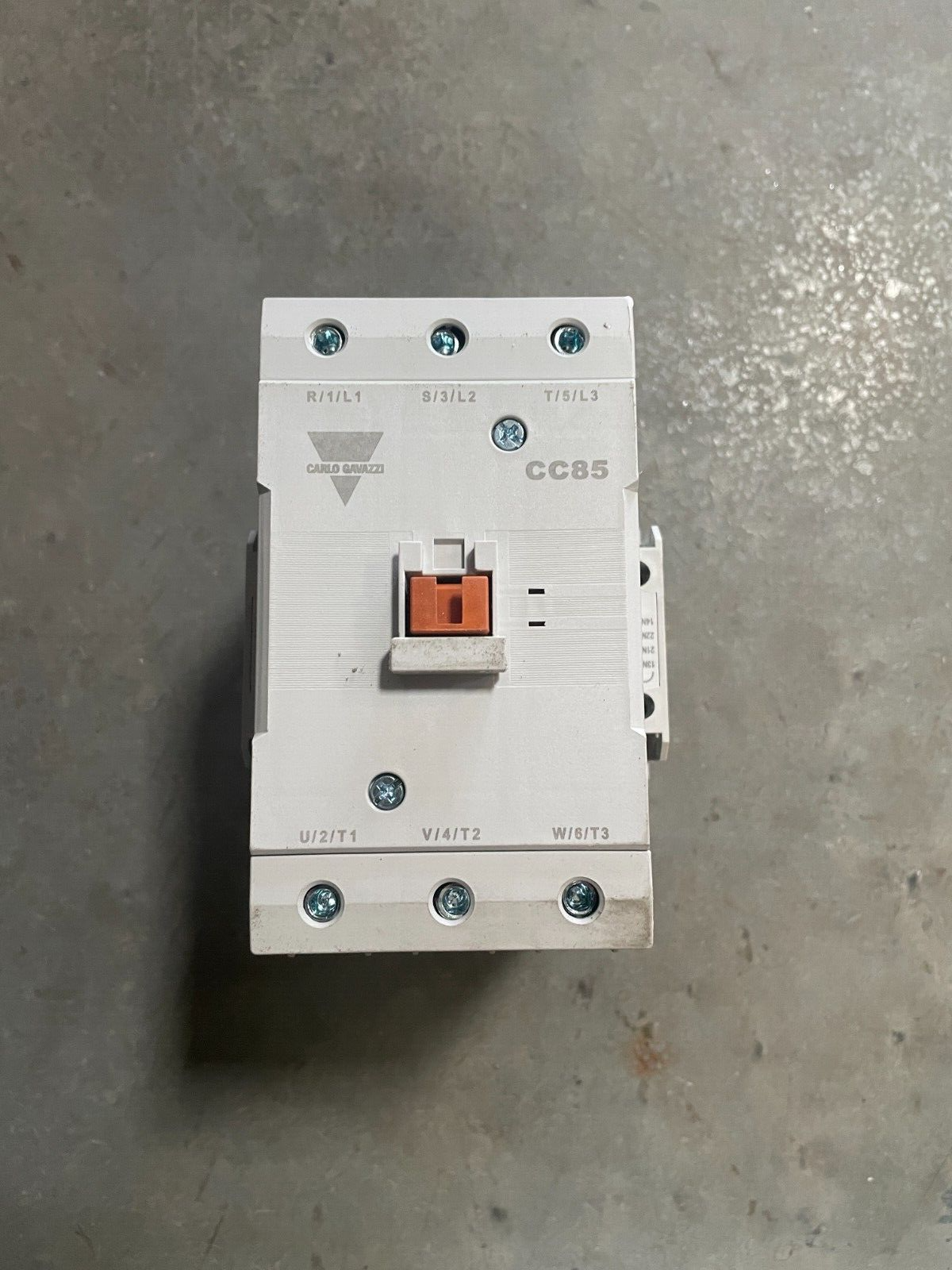 CARLO GAVAZZI CC85A contactor @1E