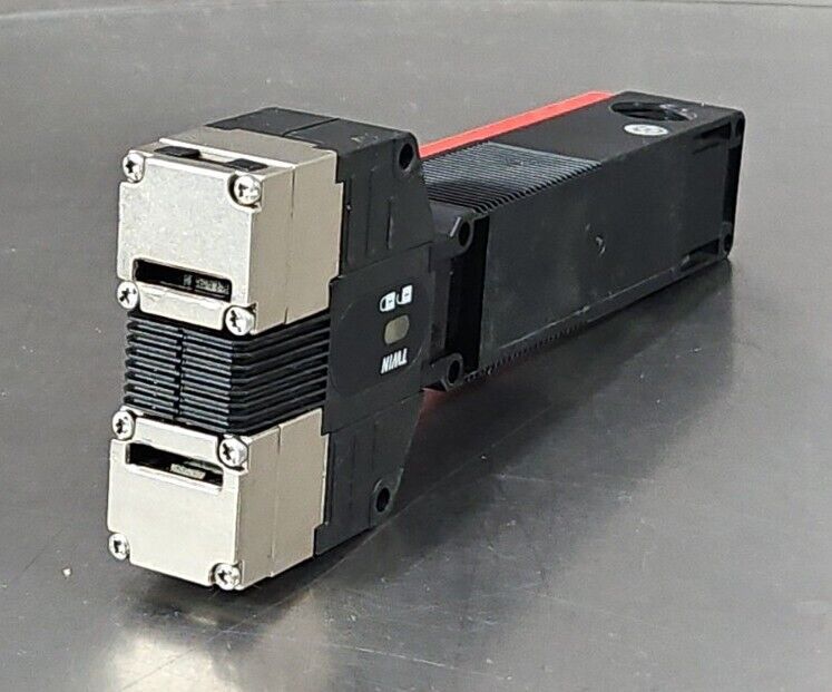 EUCHNER STP-TW-4A-2131AC024M. Safety Switch.     5E-10