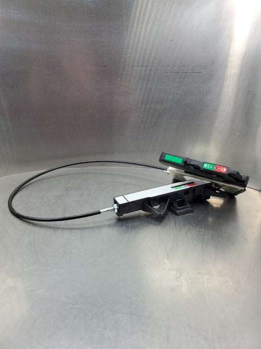 Allen Bradley 140G-K-FCX04 Ser A. Remote Operator Cable Disconnect.         4A-3