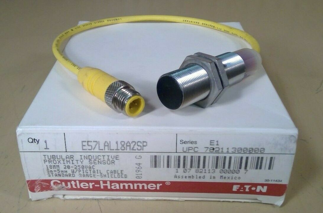 Cutler-Hammer E57LAL18A2SP Tubular Inductive Proximity Sensor                 5C