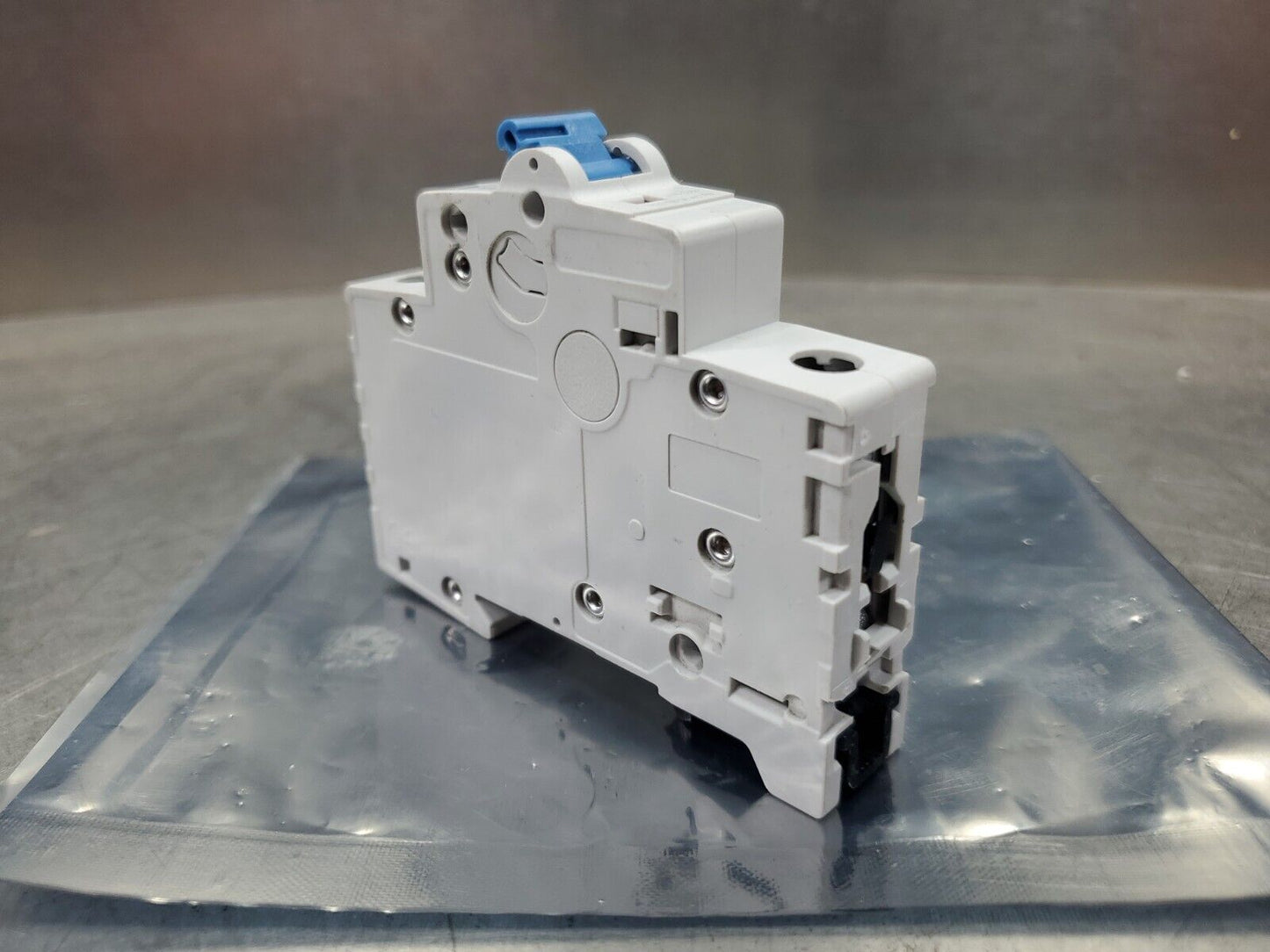 Allen-Bradley 1492-SPM1C040 Series D 4A Supplementary Protector             4E-6