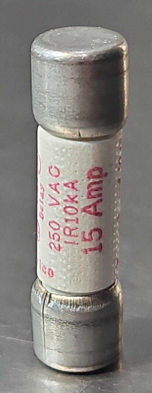 Gould Shawmut TRM15 Tri-onic Time Delay Fuse 250V 15A.                 Loc4D-25