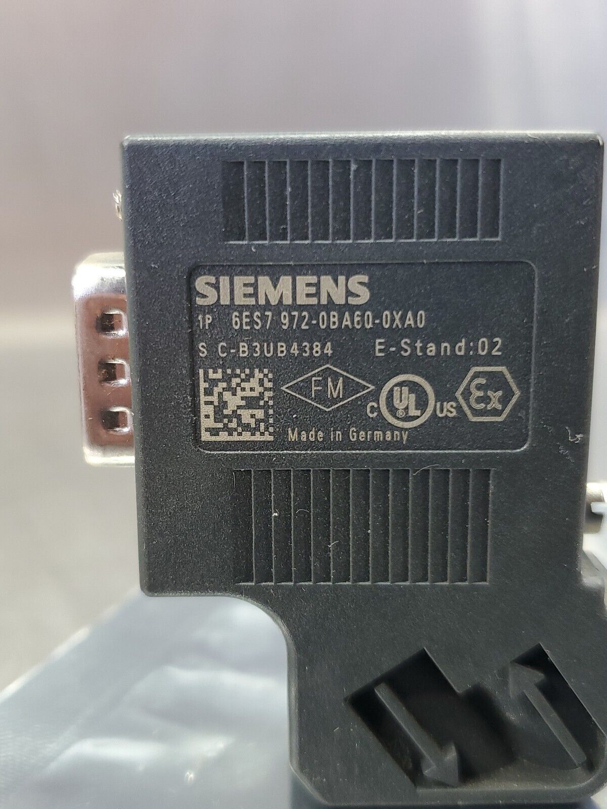 SIEMENS 6ES7 972-0BA60-0XA0 PLC BUS CONNECTOR FOR PROFI.                   3D-23