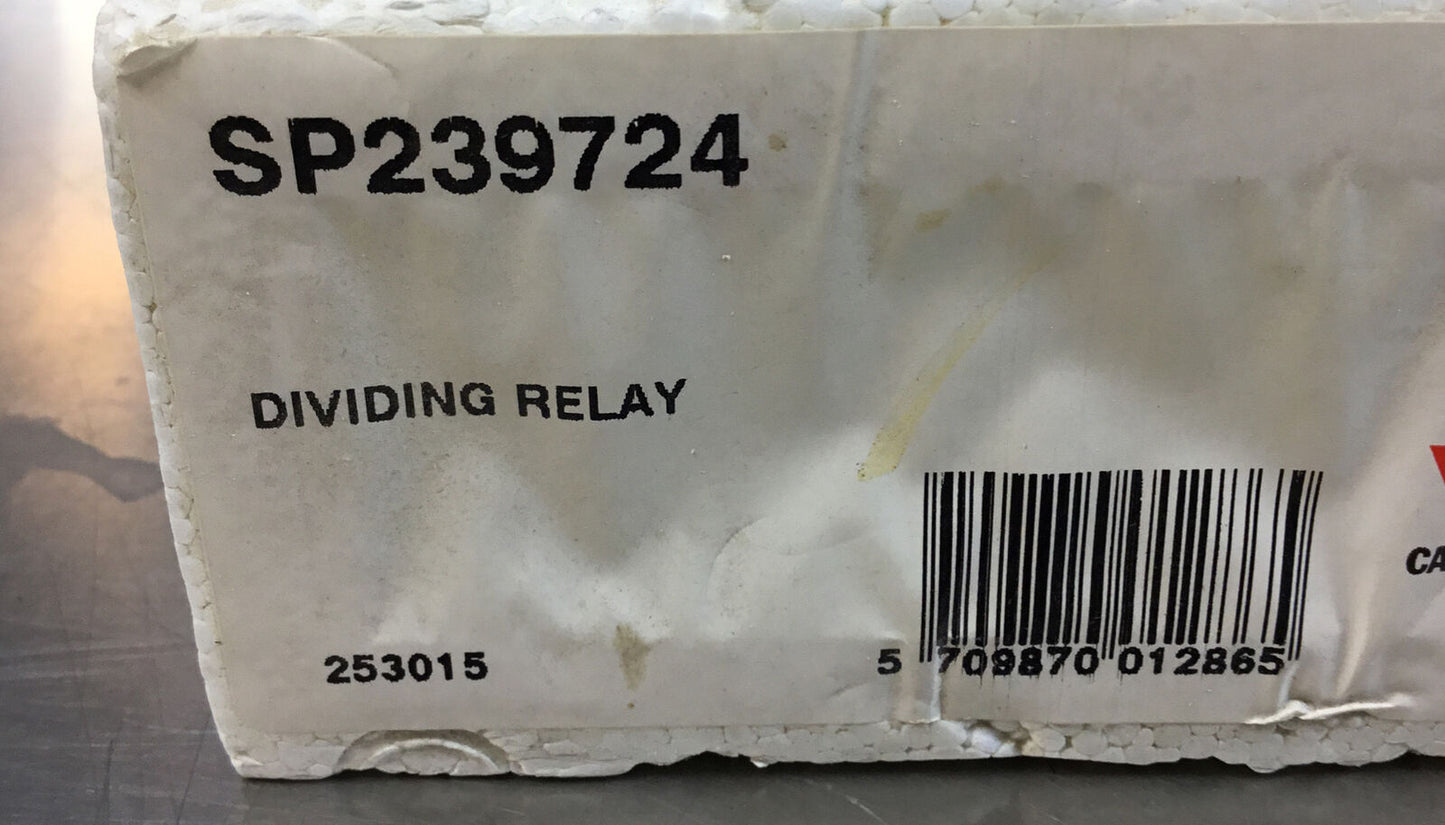 Carlo Gavazzi  SP239724  Dividing Relay 24VDC     4B-1