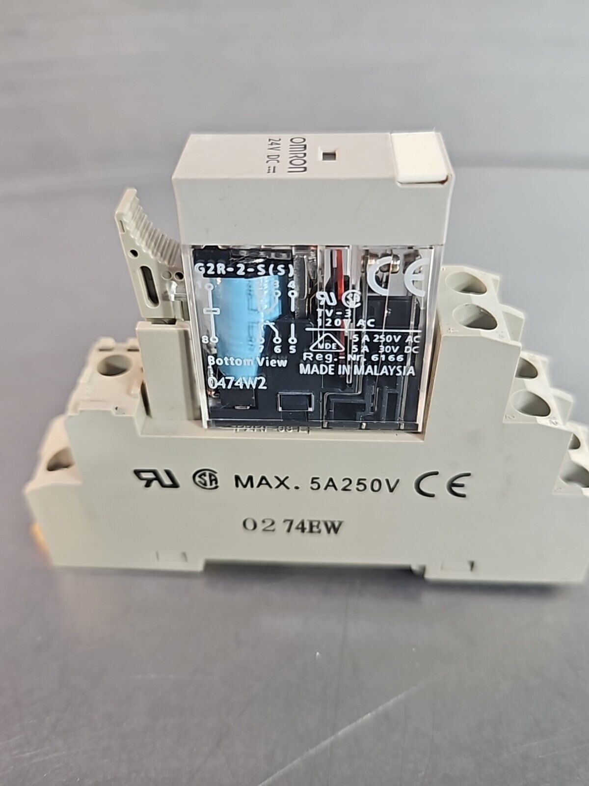 OMRON MAX G2R-2-S(S) 5A 250V Relay Module                               Loc 4A-6