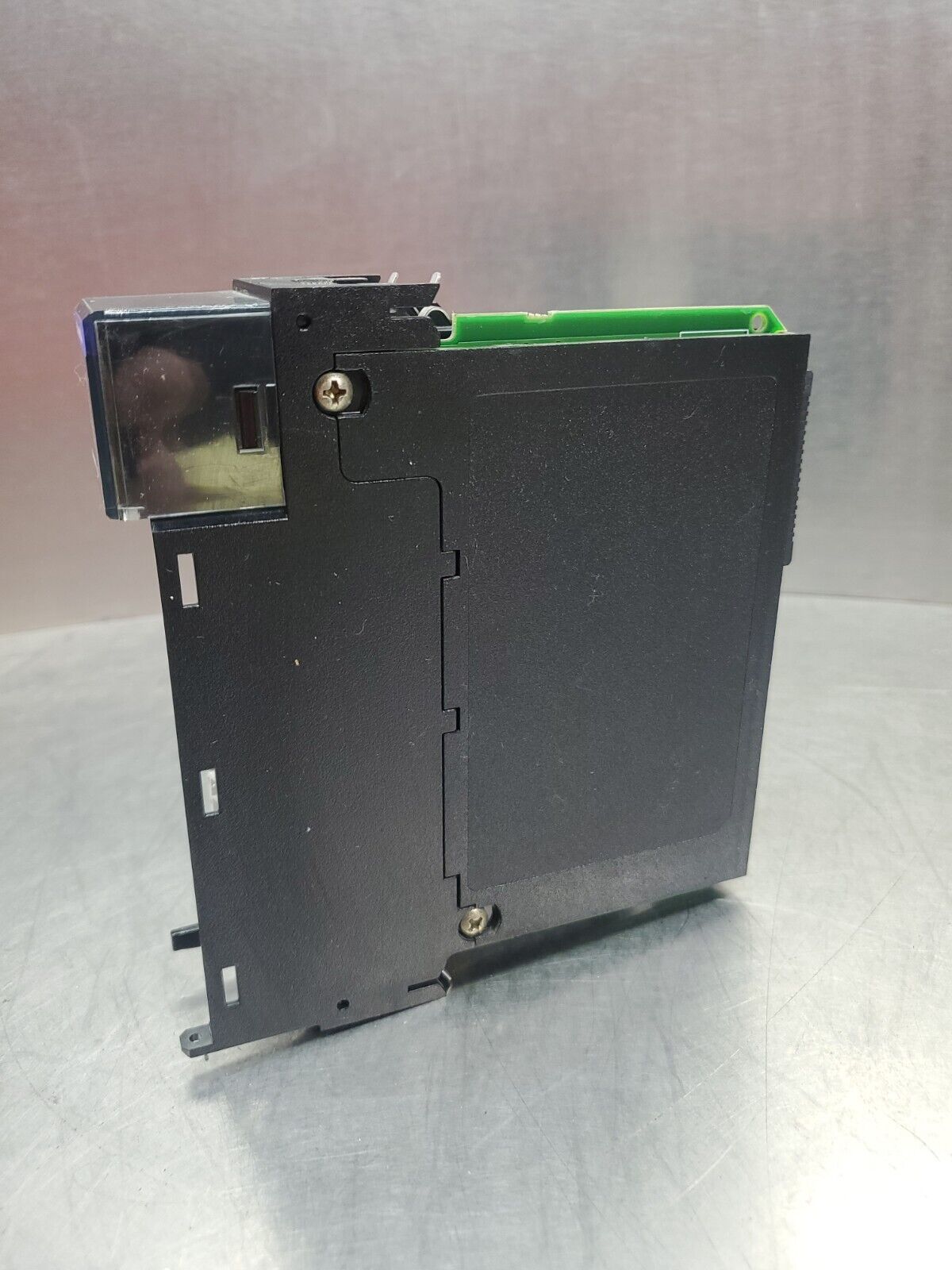 Allen Bradley 1756-DNB/A N01 ControlLogix Com. Module FW 3.010.            3C-10