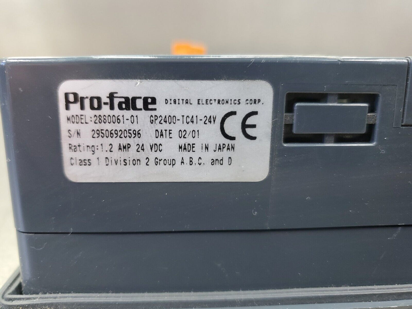 PRO-FACE GP2400-TC41-24V HMI Panel.                                           2E