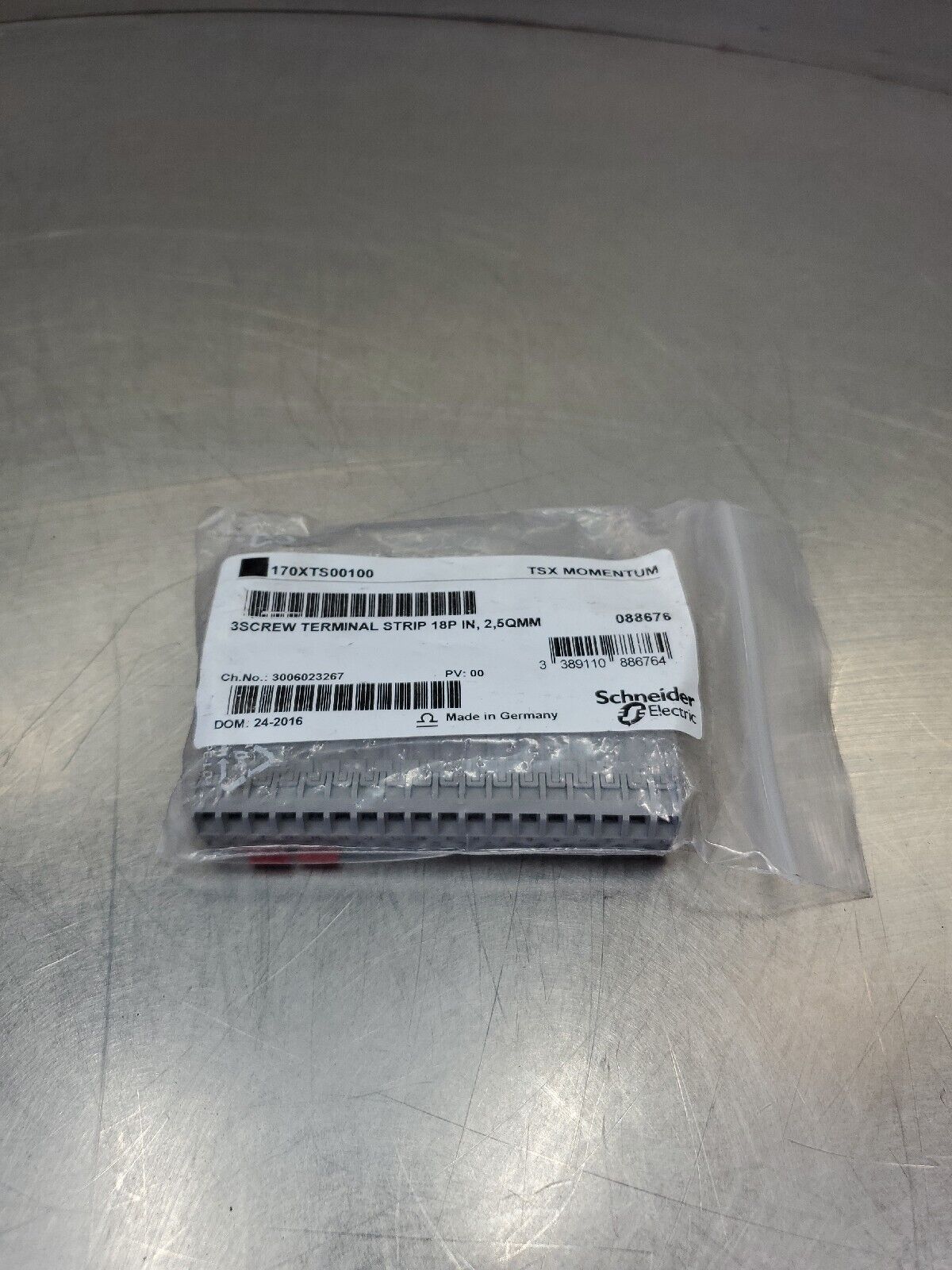 SCHNEIDER TSX Momentum 170XTS00100 3 Screw Terminal Strip 18P IN,2,5 QMM.   4D-3