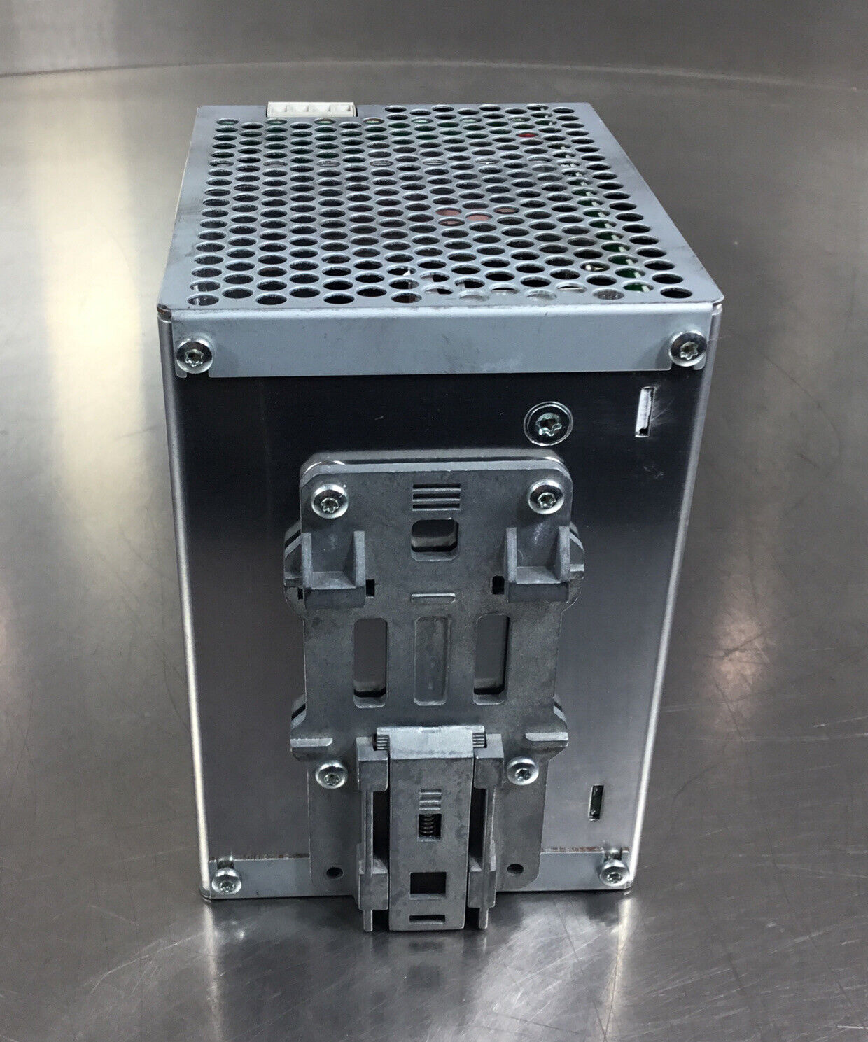 ABB  CP-C24/10.0  1SVR427025R0000 Power Supply In: 110-240VAC Out: 24VDC 10A. 4G