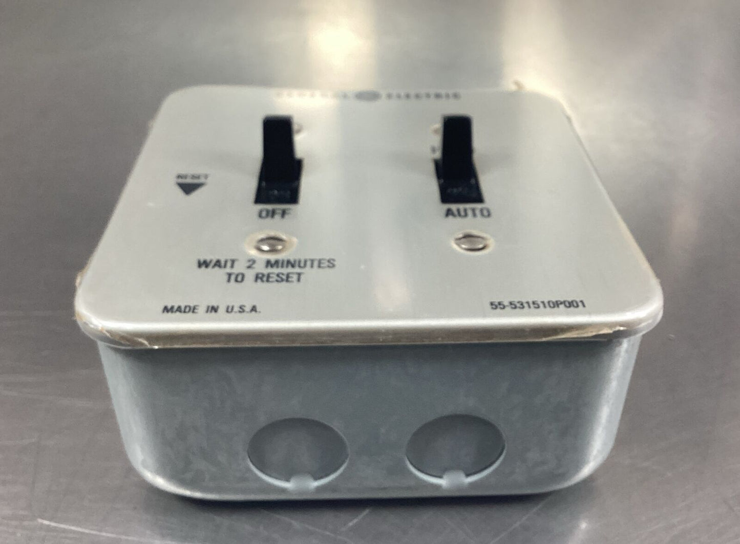 GE  CR101H12  MANUAL MOTOR COMBINATION STARTER 1 HP 115/230V 2 Pole     4D-31