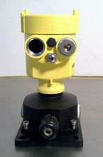 Load image into Gallery viewer, Vega - Vegabar 64 - Type: BR64.XXLA3AHBNAX Pressure Transmitter               6E
