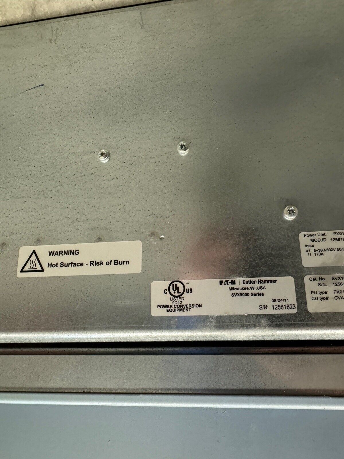SVX100A14A1N1 Cutler Hammer 140A 460V 100HP SVX9000
